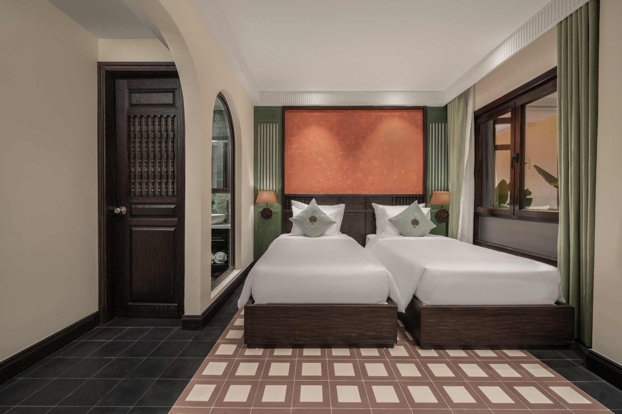 img_room_deluxe_2.jpg